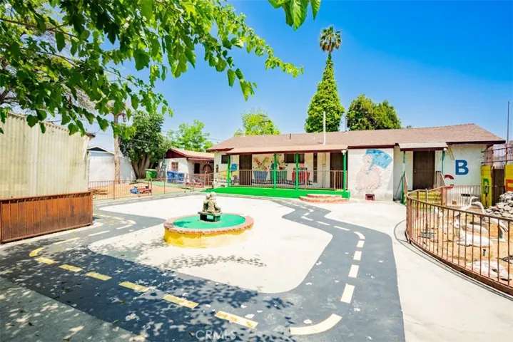 1673 E Imperial Highway, Los Angeles, California 90059