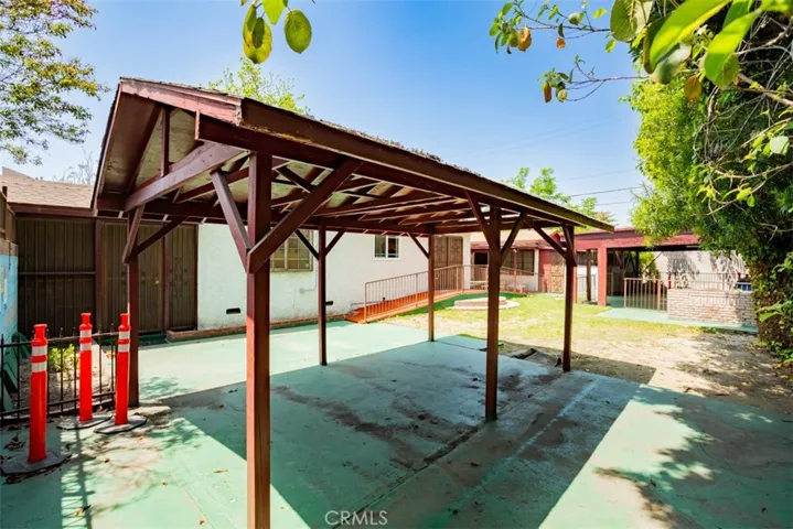 1673 E Imperial Highway, Los Angeles, California 90059