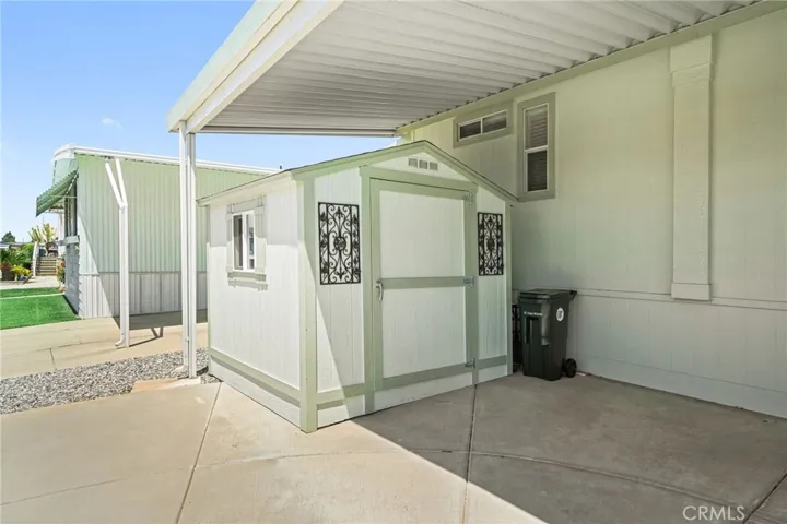 Tuff Shed comes with property.
