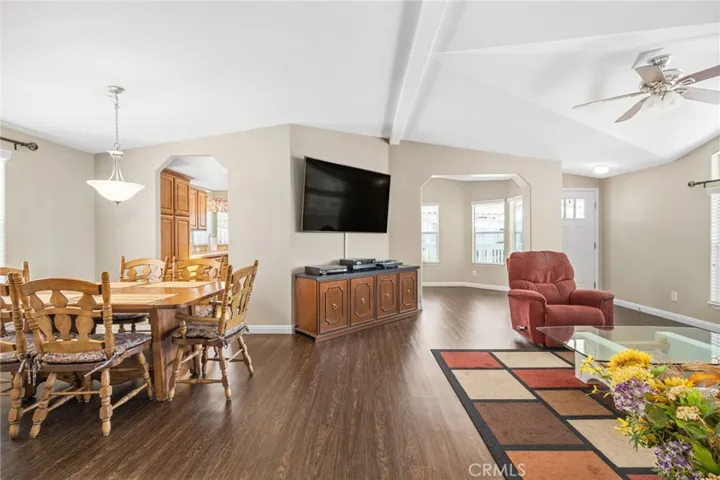 1400 W 13th Street Unit 112, Upland, California 91786