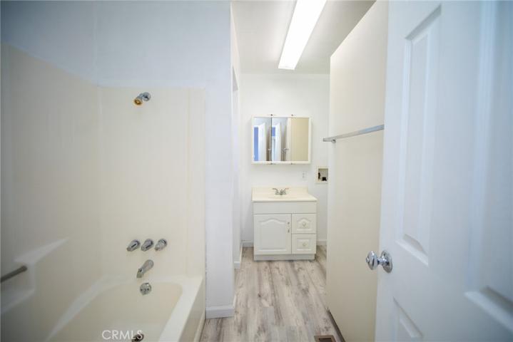 2865 Robin Lane, Clearlake, California 95422