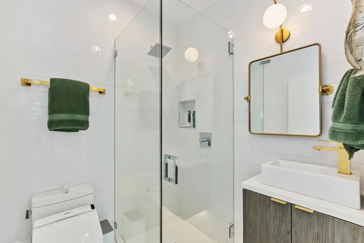030_Bathroom