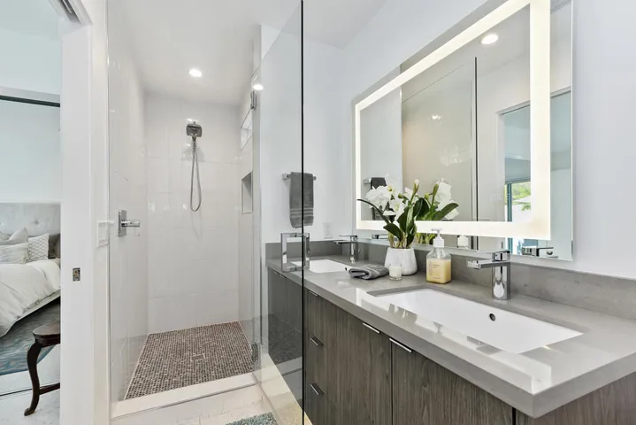 027_Bathroom