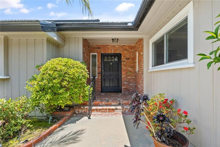 5431 E El Jardin Street, Long Beach, California 90815