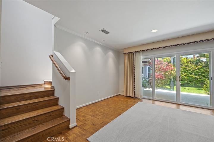 5431 E El Jardin Street, Long Beach, California 90815