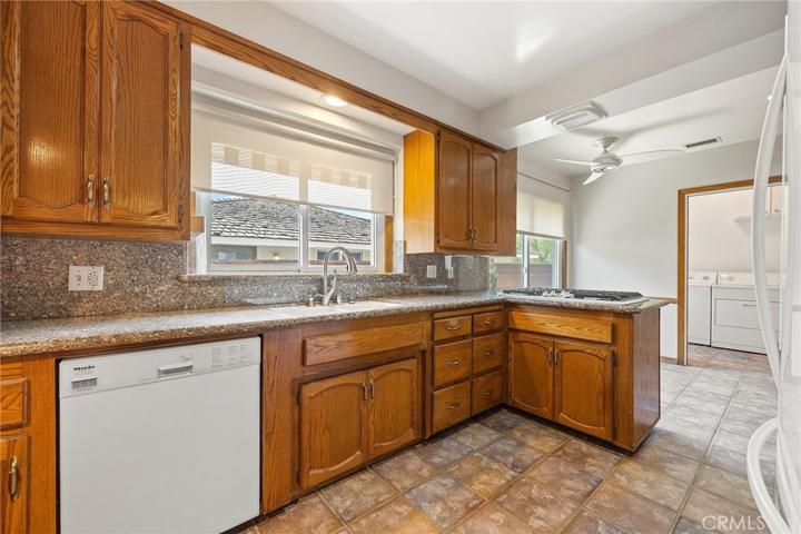 5431 E El Jardin Street, Long Beach, California 90815