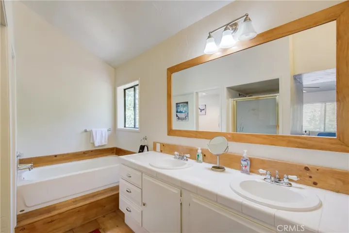 Primary suite bath.