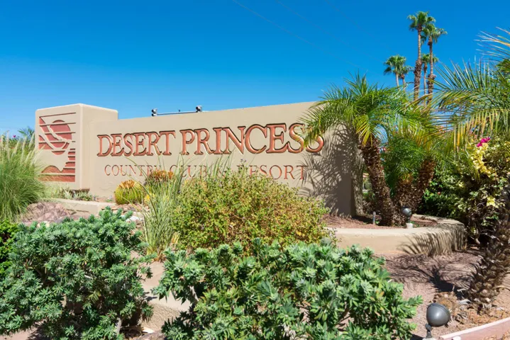 Desert Princess Entry