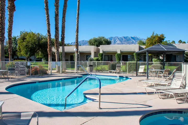 35 pools plus your private one