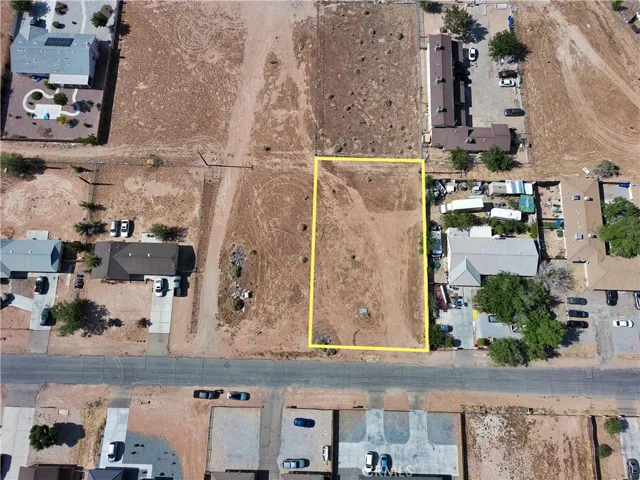 15 Tonekai Rd, Apple Valley, California 92307