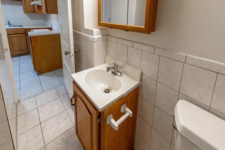 12311233 46th Avenue, San Francisco, California 94122