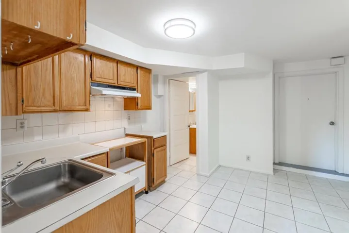 12311233 46th Avenue, San Francisco, California 94122
