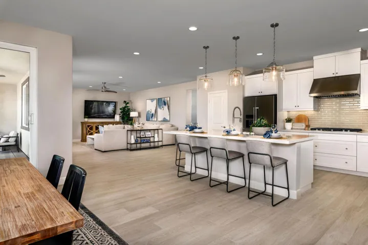 MODEL HOME