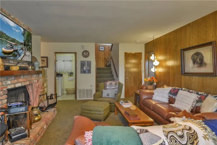26838 Huron Road, Lake Arrowhead, California 92352