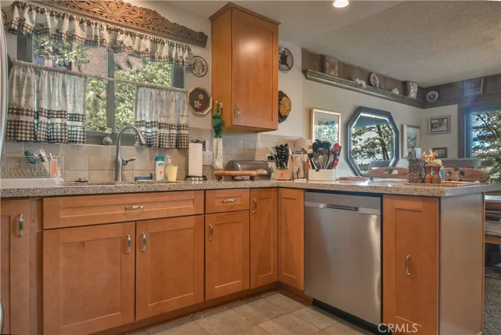 26838 Huron Road, Lake Arrowhead, California 92352