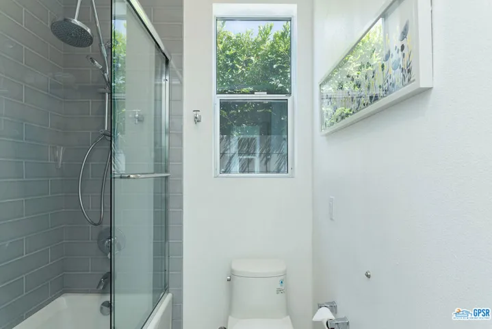 Jack and Jill Bath