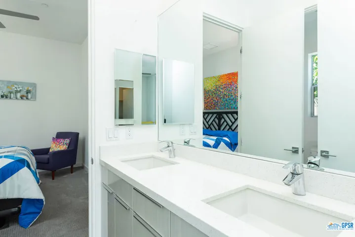 Jack and Jill Bath