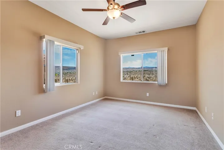 56125 Tracy Boulevard, Yucca Valley, California 92284