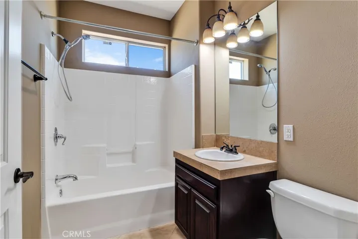 56125 Tracy Boulevard, Yucca Valley, California 92284