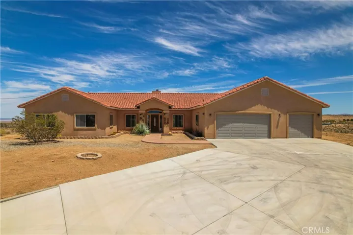 56125 Tracy Boulevard, Yucca Valley, California 92284