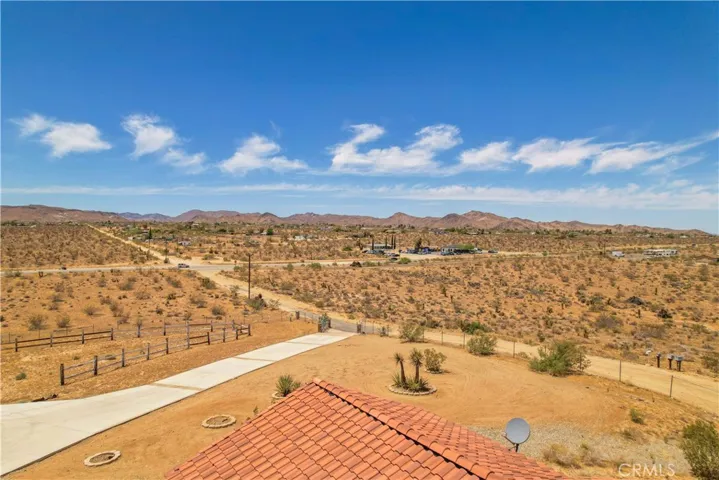 56125 Tracy Boulevard, Yucca Valley, California 92284