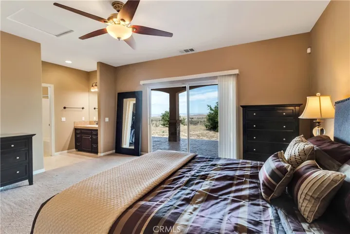 56125 Tracy Boulevard, Yucca Valley, California 92284