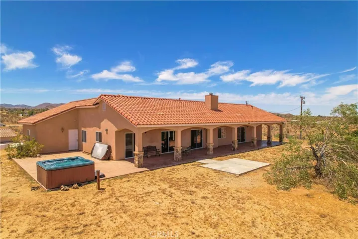 56125 Tracy Boulevard, Yucca Valley, California 92284