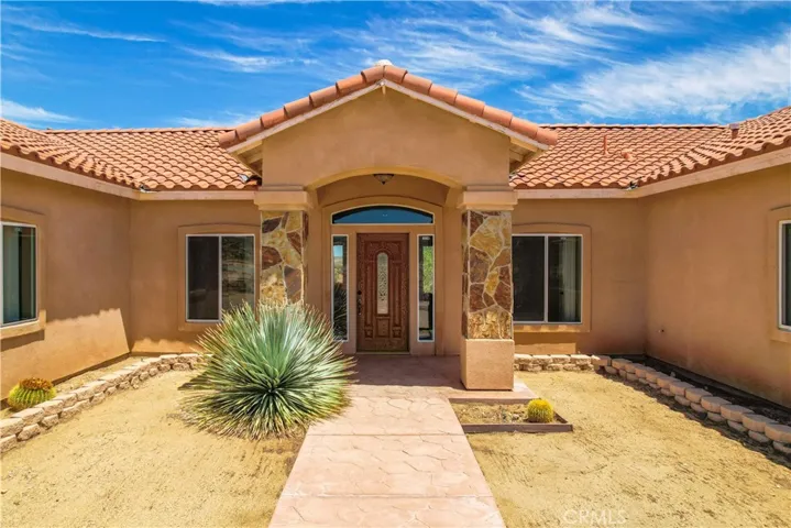 56125 Tracy Boulevard, Yucca Valley, California 92284