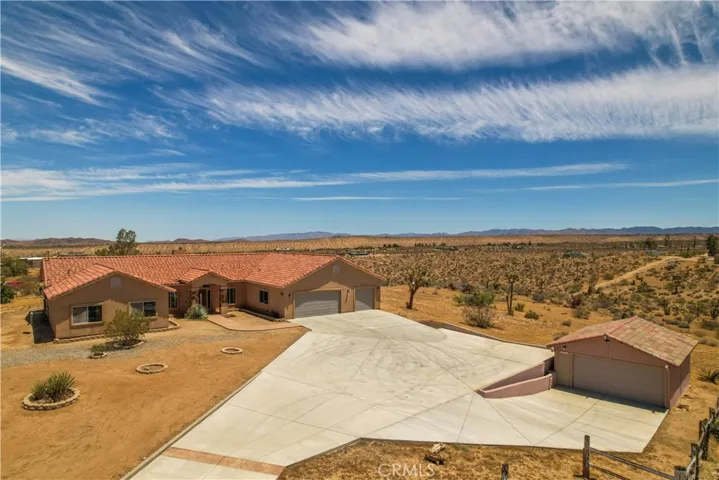 56125 Tracy Boulevard, Yucca Valley, California 92284