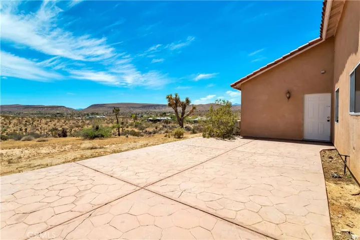 56125 Tracy Boulevard, Yucca Valley, California 92284