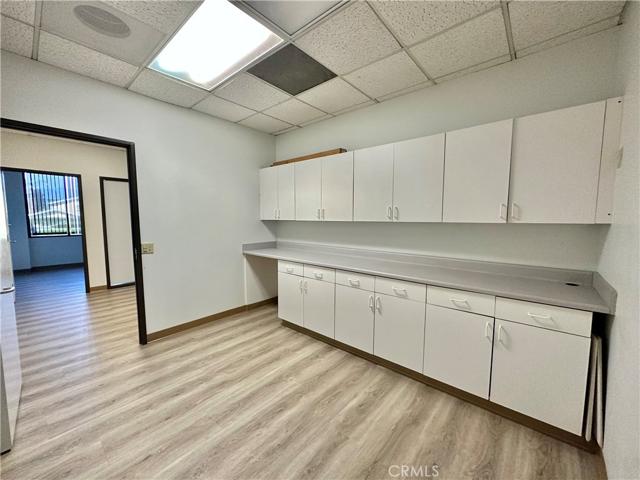 23832 Rockfield Boulevard Unit 105, Lake Forest, California 92630