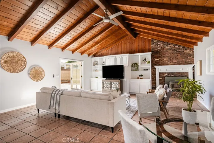 2672 Saint Albans Drive, Rossmoor, California 90720