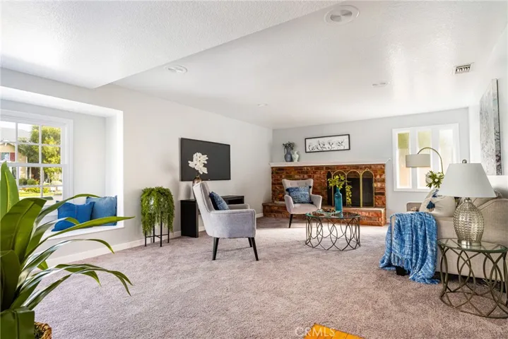 2672 Saint Albans Drive, Rossmoor, California 90720