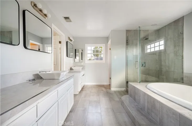 2672 Saint Albans Drive, Rossmoor, California 90720