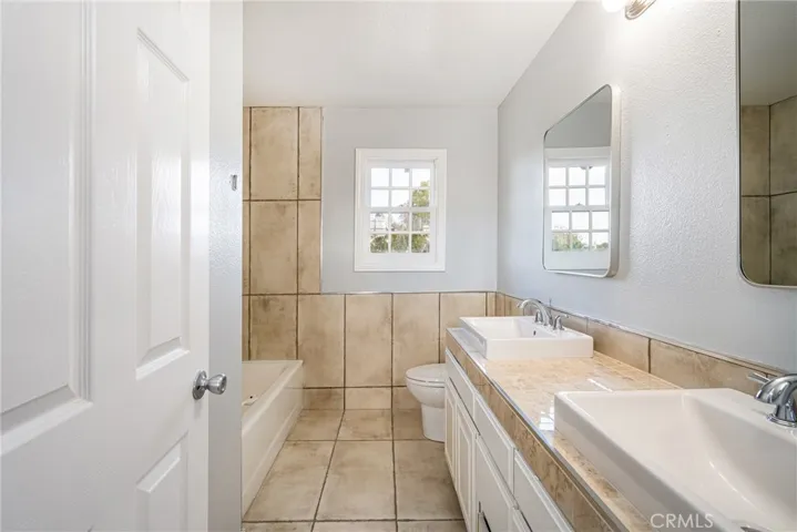2672 Saint Albans Drive, Rossmoor, California 90720