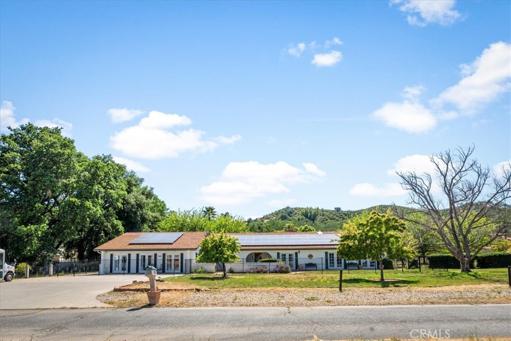 9525 Gallina Court, Atascadero, California 93422