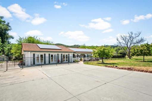 9525 Gallina Court, Atascadero, California 93422