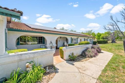 9525 Gallina Court, Atascadero, California 93422