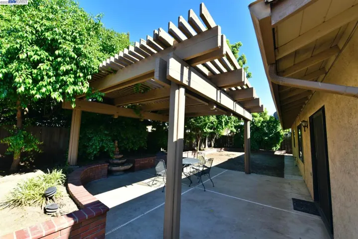 9864 Weeping Willow Drive, Stockton, California 95209-1431
