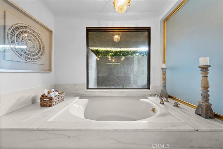2055 Via Visalia, Palos Verdes Estates, California 90274