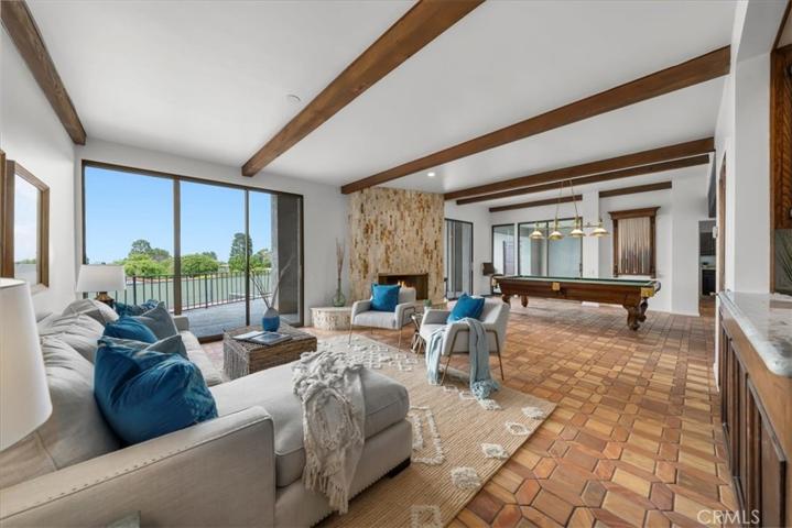 2055 Via Visalia, Palos Verdes Estates, California 90274