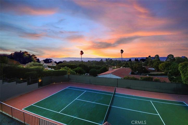 2055 Via Visalia, Palos Verdes Estates, California 90274