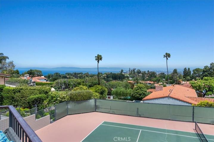2055 Via Visalia, Palos Verdes Estates, California 90274