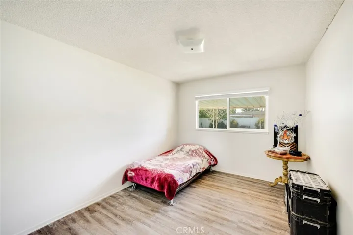 19558 Gault Street, Reseda, California 91335