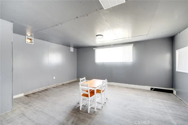 19558 Gault Street, Reseda, California 91335