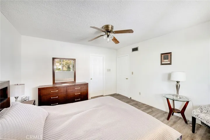 19558 Gault Street, Reseda, California 91335