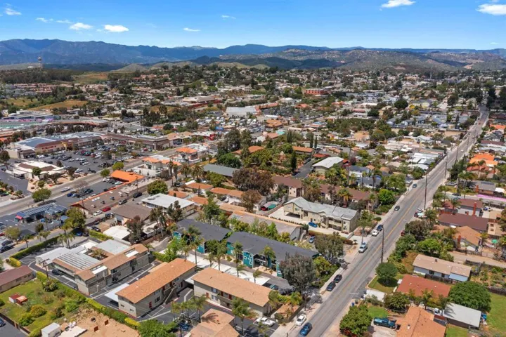 1133 Old Stage Rd, Fallbrook, California 92028