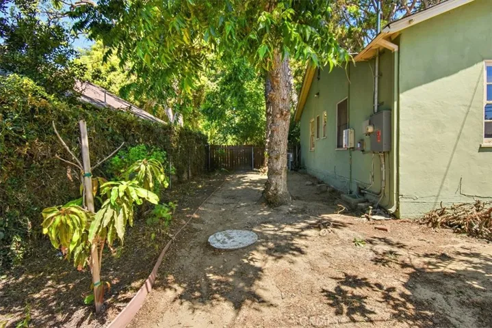 318 E 4th Street, Ontario, California 91764