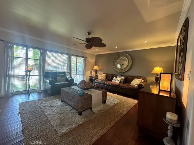 Beautiful Family Room - Straight out of Better Homes and Garden