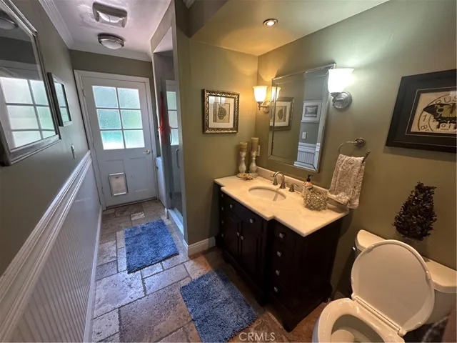 1st floor Full Bath